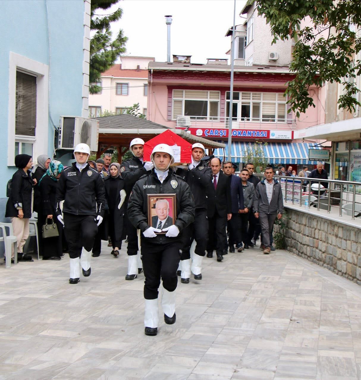 📍Emekli Kaymakam İsmail Sarıbaş Ebediyete Uğurlandı