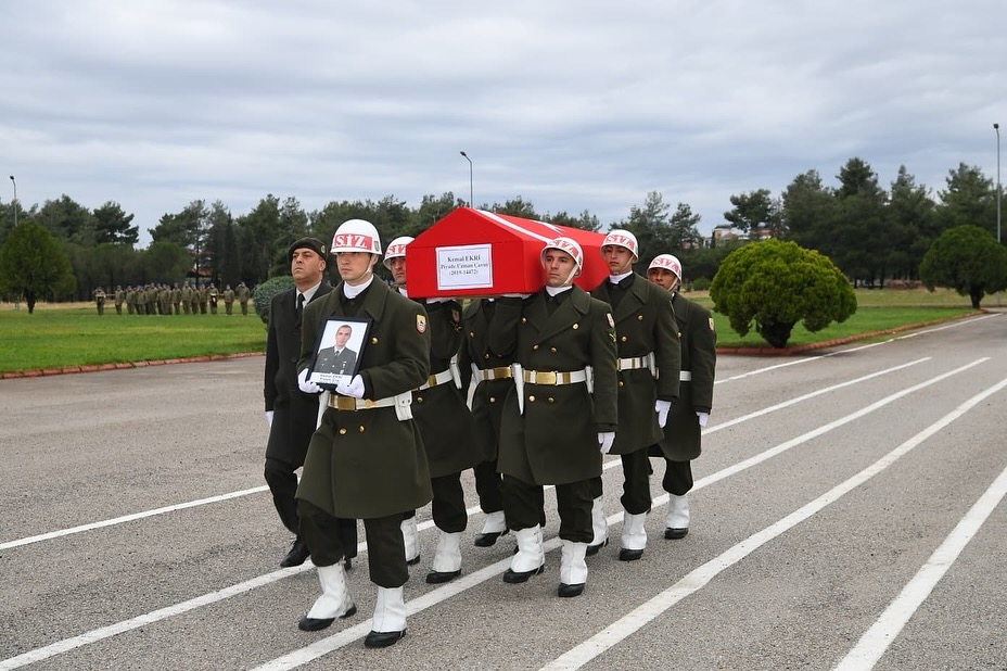 📍ŞEHİT UZMAN ÇAVUŞ KEMAL EKRİ’YE VEDA